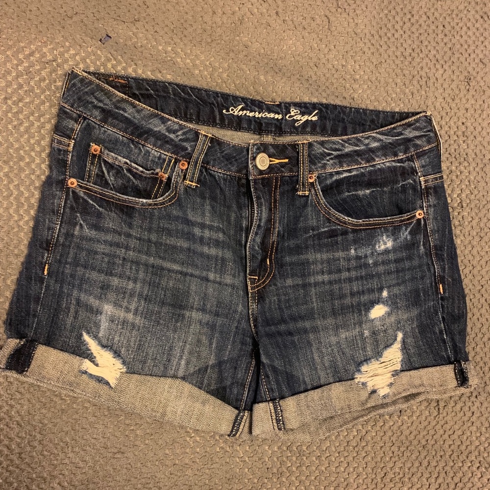American Eagle boyfriend midi shorts